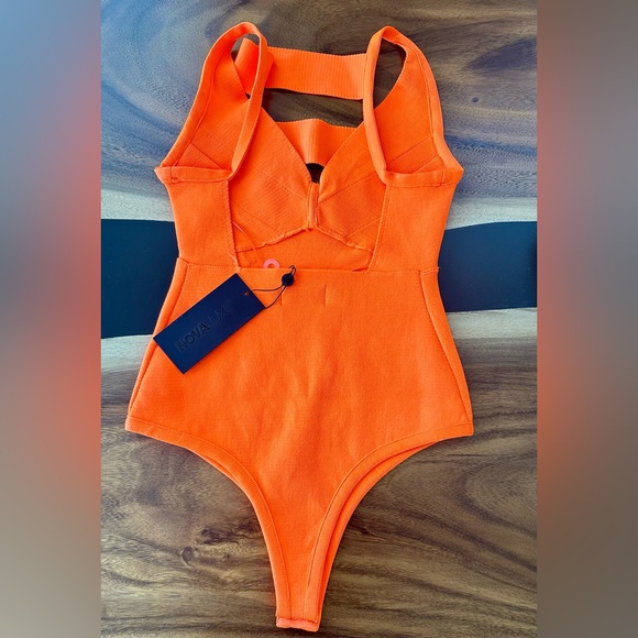 💥SALE💥 Vibrant Orange Bandage Fashion Bodysuit Size XS - Picture 6 of 8
